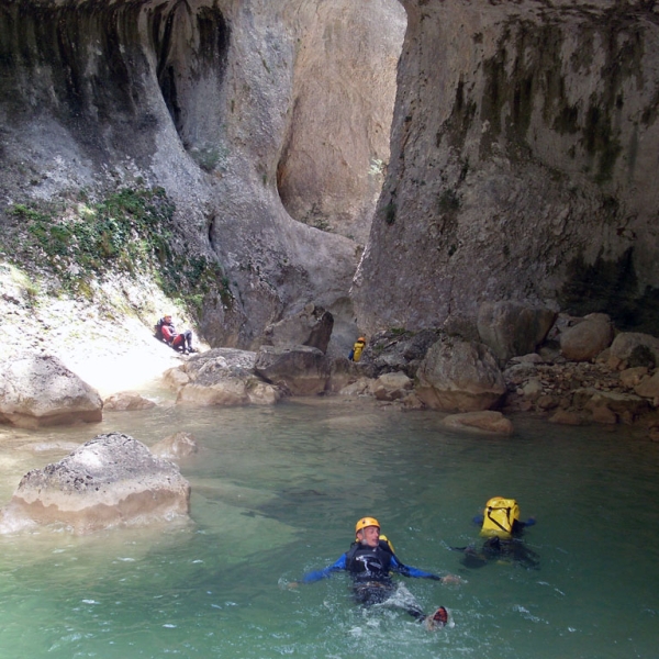 guides-gavarnie-canyoning